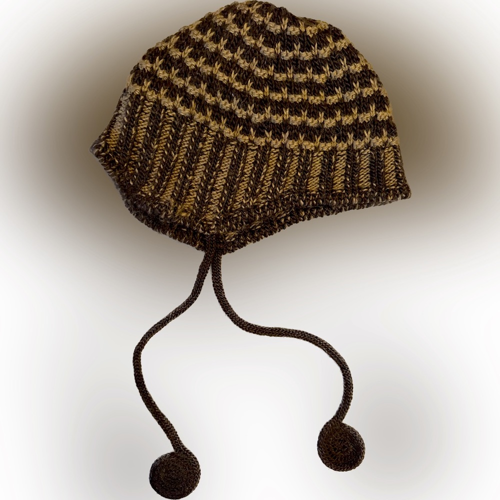 Women’s small Columbia beanie/hat